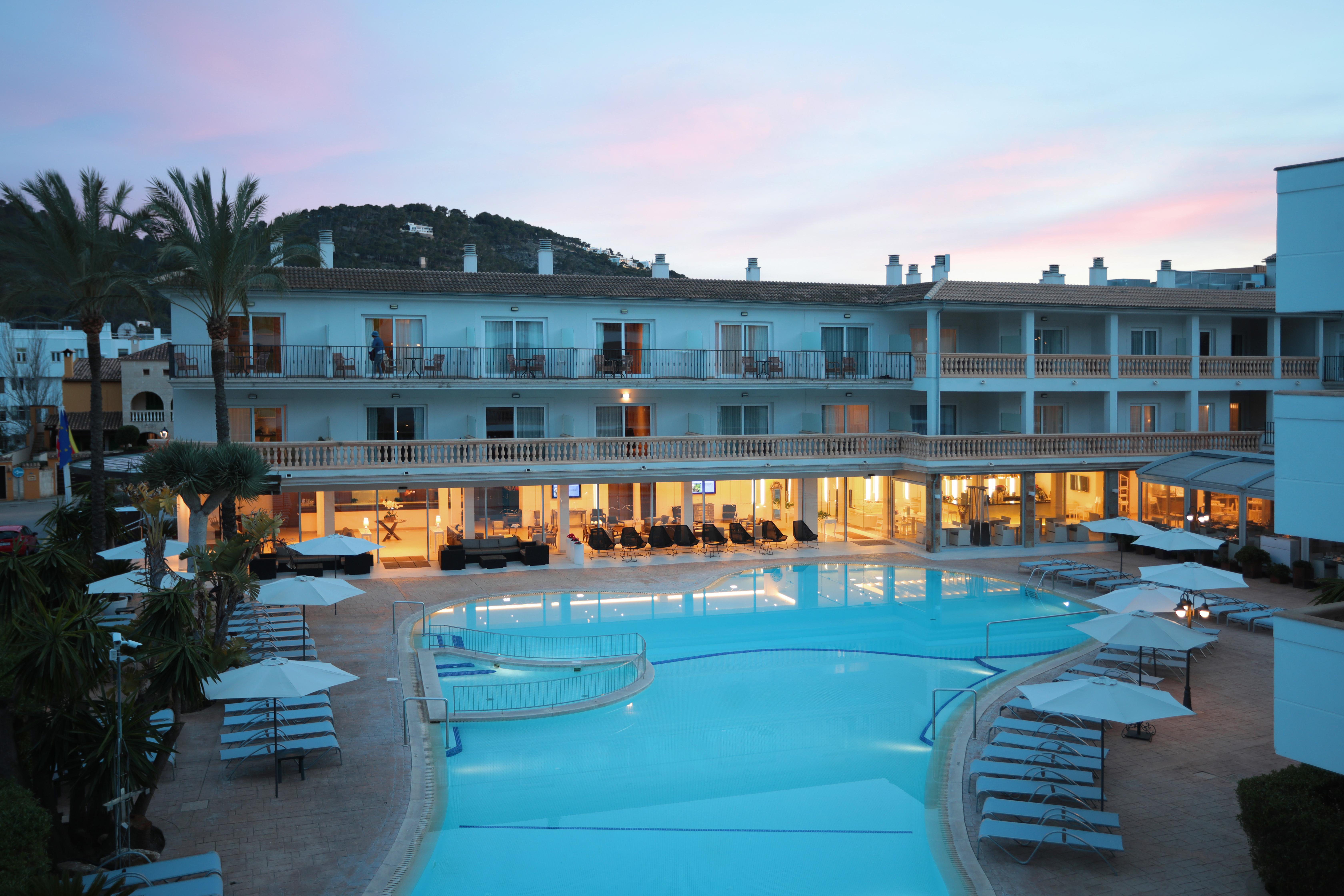 Hotel La Pergola Mallorca Пуерто де Андрач Екстериор снимка